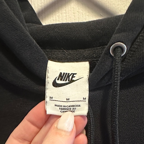 Nike Men's Black Hoodie with Vibrant Orange and Blue Logo - Picture 3 of 7